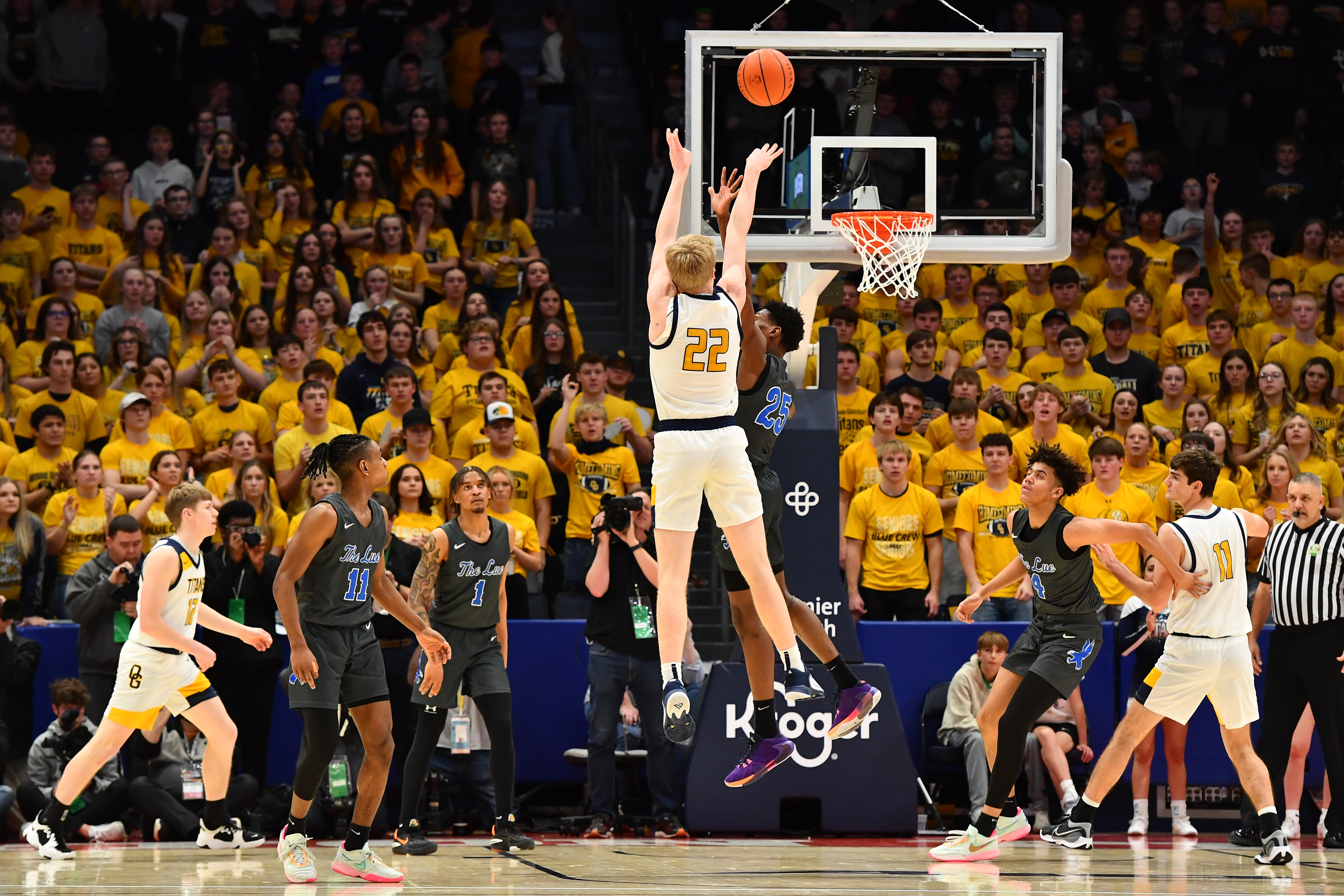 Lutheran East vs Ottawa-Glandorf boys basketball state championship Ben Jackson36
